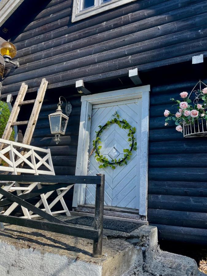 Stabbur Steinbekken, Back To Basic Primitive Overnight Eidsvoll Экстерьер фото